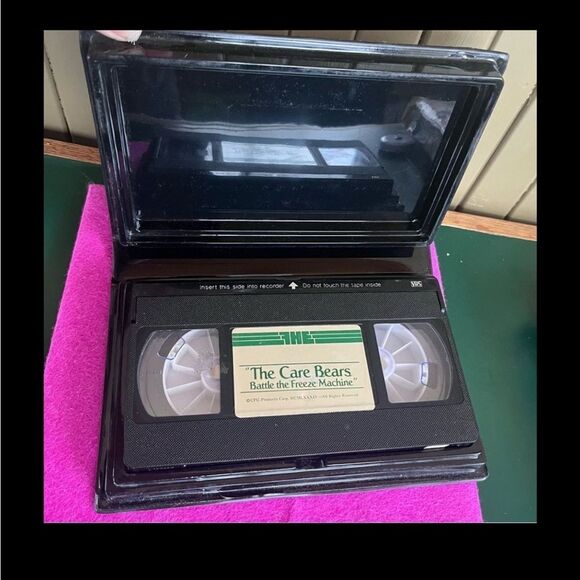 1984- 86 Care Bears Movies and Golden Book VHS bundle - Picture 11 of 11